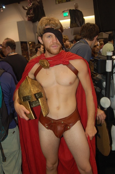 I'm a male weight lifter, what's a surefire costume that all of t...