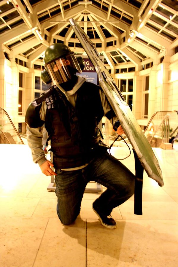 Why havent i seen to many R6 cosplays? 