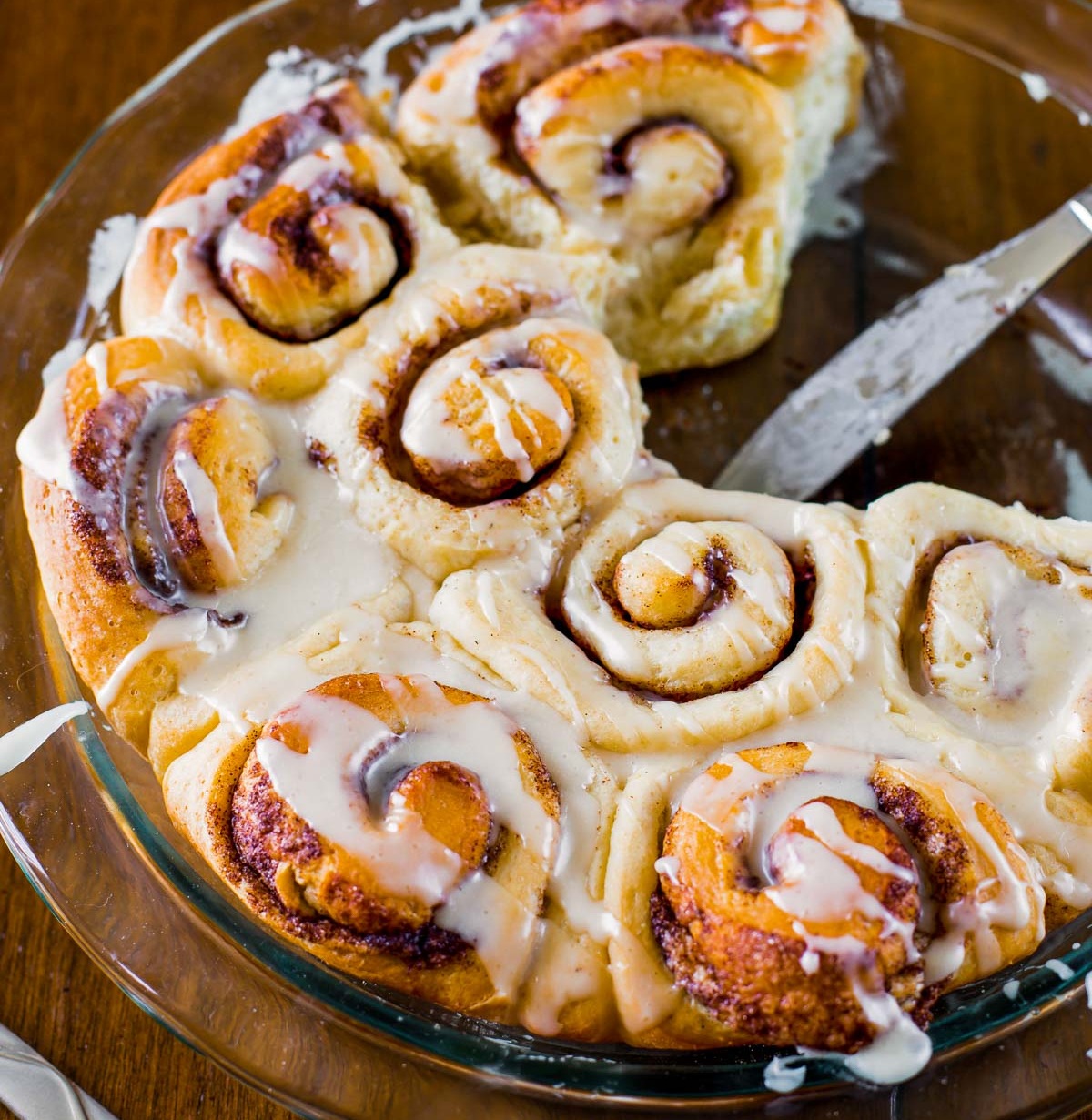 Anonymous. do you start cinnamon rolls first thing in the morning and end u...