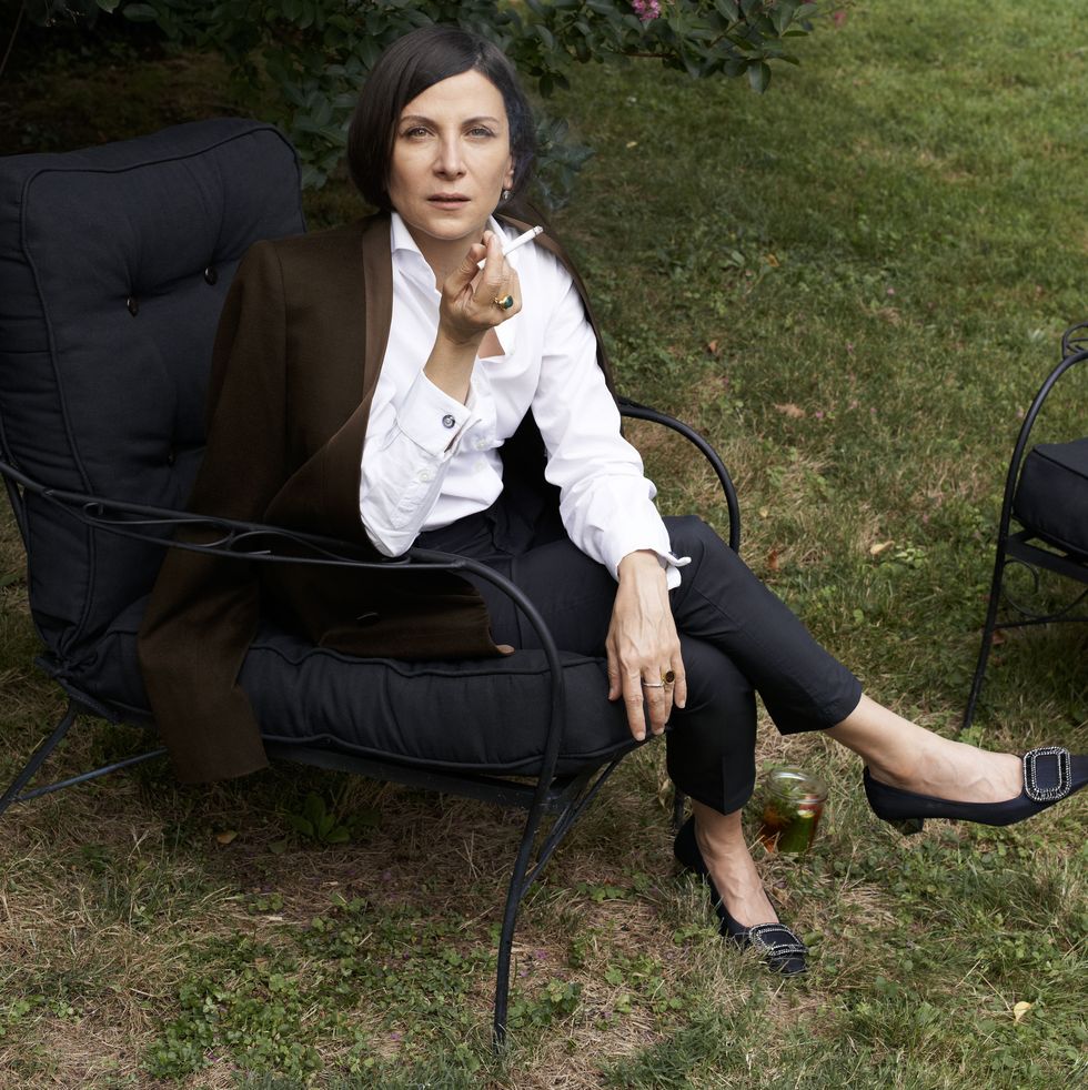 I'm bit obsessed by Donna Tartt because she seems like a cool person a...